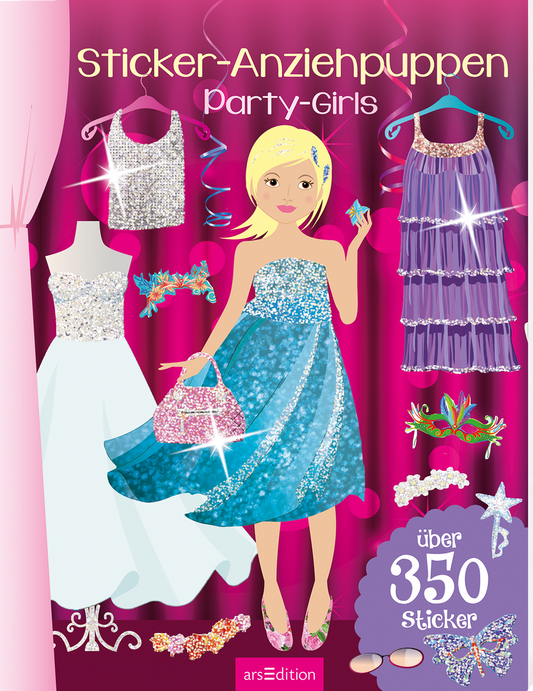 Das 3D-Buchcover zeigt eine stilisierte, blonde Puppe in einem glitzernden, blauen Kleid, die eine Blume und eine Handtasche in den Händen hält. Im Hintergrund sind verschiedene Kleidungsstücke und Accessoires, darunter ein glitzerndes Top und ein lila Abendkleid, angeordnet. Die Farben sind lebhaft und reichen von Pink über Blau bis Lila. Der Titel „Sticker-Anziehpuppen Party-Girls“ ist in fröhlicher Schrift gehalten, die den verspielten Charakter des Buches unterstreicht. Unten...