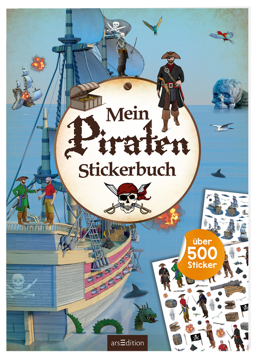 Das Buchcover zeigt eine farbenfrohe Piratenszene auf einem Schiff. Im Vordergrund stehen mehrere Piraten in unterschiedlichen Posen, darunter ein Kapitän in traditioneller Kleidung. Der Titel „Mein Piraten Stickerbuch“ ist in großen, ornamentalen Buchstaben platziert und von einem stilisierten Totenkopf umgeben. Rechts sind zwei Bögen mit verschiedenen Stickern abgebildet, während im Hintergrund See und Himmel in Blau- und Türkistönen leuchten. Oben rechts befindet sich ein...