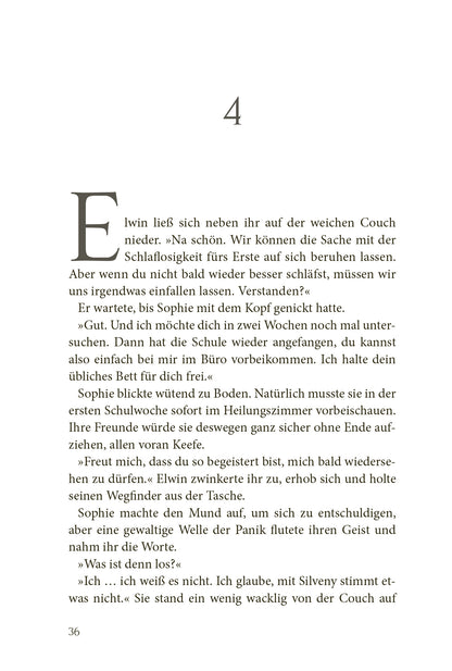 Gezeigt wird eine Innen- oder Zusatzansicht von „Keeper of the Lost Cities – Das Exil“. Der Text ist in einer gut lesbaren Serifenschrift gesetzt und in Schwarz gehalten. Die Seiten sind hell, was eine angenehme Lesbarkeit fördert.