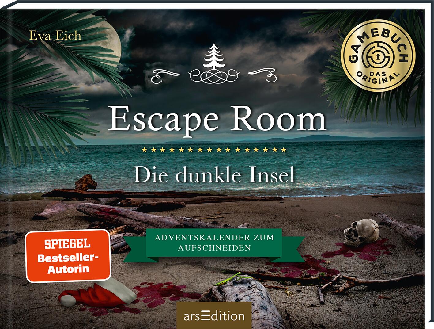 Buchcover von ‚Escape Room – Die dunkle Insel‘ von Eva Eich: Ein dunkler Strand mit einem Totenschädel, Treibholz und einer blutverschmierten Weihnachtsmütze. Im Hintergrund das Meer bei Vollmond. Text: ‚Adventskalender zum Aufschneiden‘, ‚SPIEGEL Bestseller-Autorin‘, und das Verlagslogo ‚arsEdition‘.