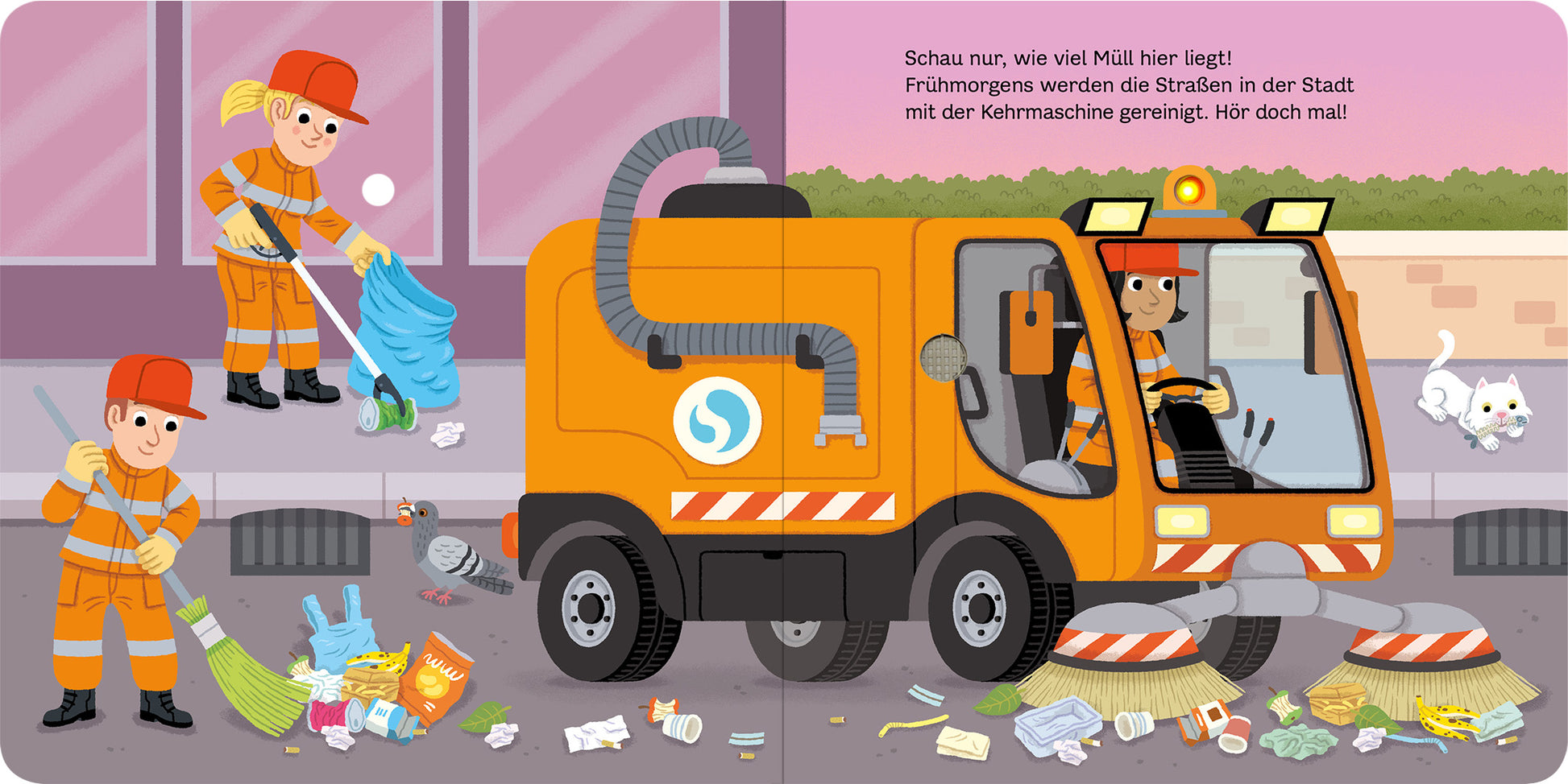 Gezeigt wird eine Innen- oder Zusatzansicht von „Mein blinkendes Soundbuch – In der Stadt“. Die Illustration zeigt eine fröhliche Szene mit zwei Reinigungskräften in leuchtenden orangefarbenen Uniformen, die Müll auf der Straße beseitigen. Im Vordergrund steht ein orangefarbener Kehrwagen, während im Hintergrund Fenster und eine grüne Hecke zu sehen sind. Die Farben sind kräftig und einladend, mit klaren, gut lesbaren Texten. Ein weißes Kätzchen erkundet neugierig die Umgebung.