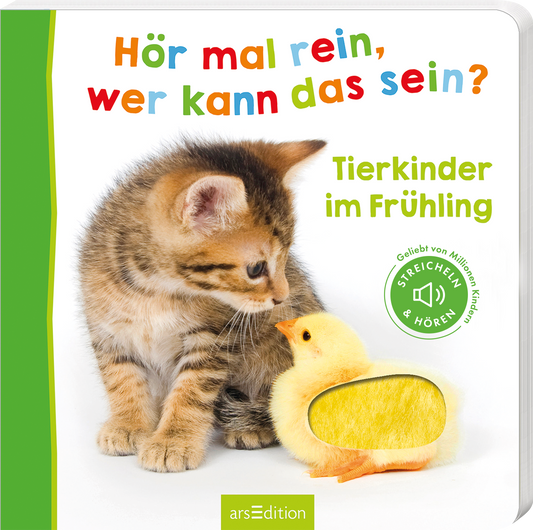 Das Buchcover zeigt eine niedliche Katze, die neugierig ein gelbes Küken ansieht. Der Hintergrund ist hell und freundlich gestaltet, mit einer kräftig grünen vertikalen Leiste auf der linken Seite. Der Titel „Hör mal rein, wer kann das sein?“ ist in bunten, verspielten Buchstaben platziert, während darunter die Schrift „Tierkinder im Frühling“ in lebhaftem Grün erscheint. Ein Hinweis „Geliebt von Millionen Kindern“ sowie ein Button „STREICHELN & HÖREN“ sind ebenfalls...