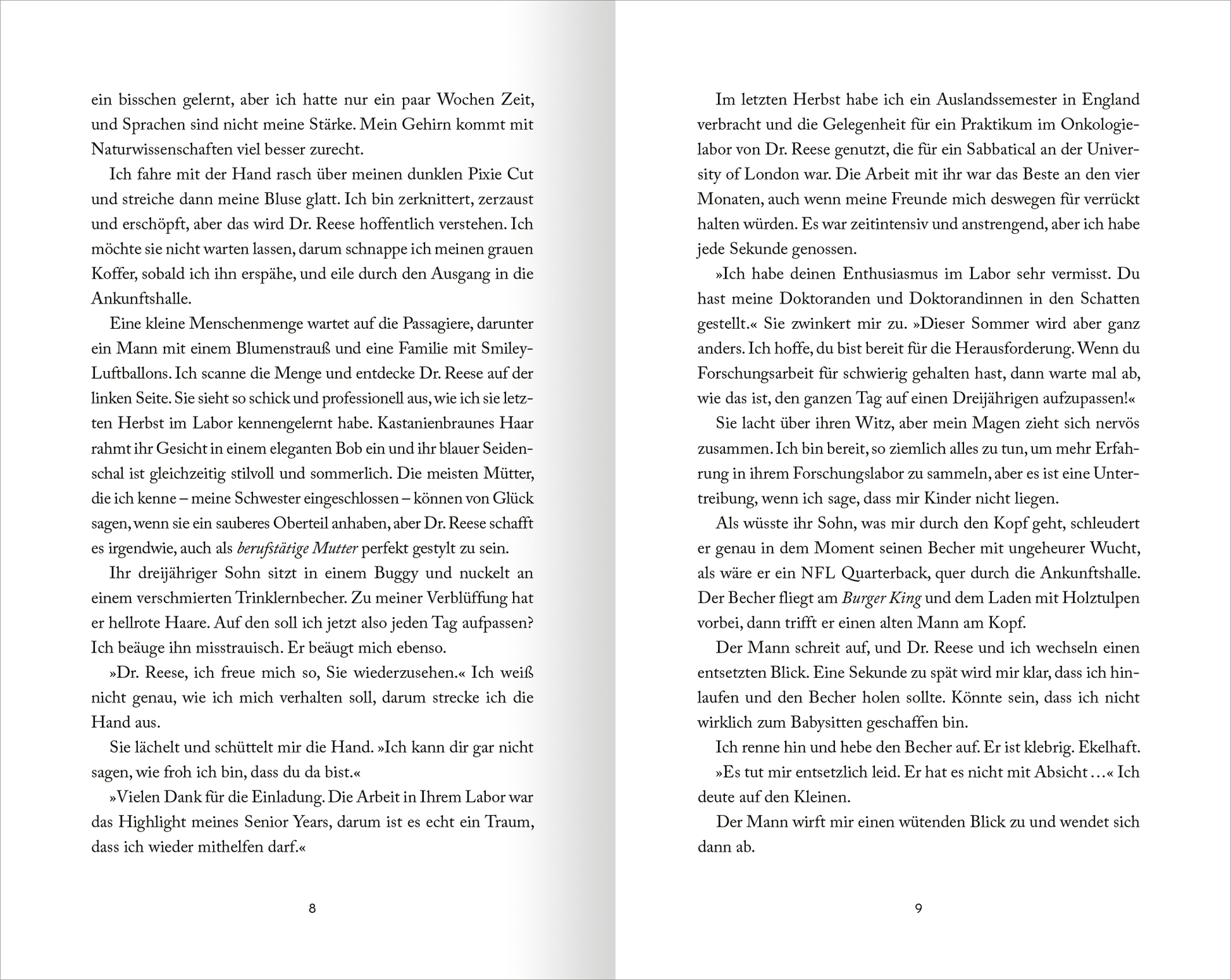 Gezeigt wird eine Innenansicht von „My Hot Dutch Boyfriend“. Auf der linken Seite ist der Text in schwarzer Schrift auf einem hellen, leicht strukturierten Seitenhintergrund zu sehen. Die Schriftart ist klar und gut lesbar, mit einer großzügigen Schriftgröße.