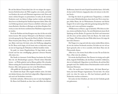 Gezeigt wird eine Innen- oder Zusatzansicht von „My Hot Dutch Boyfriend“. Die Doppelseite enthält einen gedruckten Text in schwarzer Schrift auf hellem Hintergrund. Die Typografie ist klar und gut lesbar, mit einer harmonischen Schriftgröße. Absatzformatierungen und Zeilenabstände sind großzügig, was die Lesbarkeit unterstützt. Es sind keine farblichen Akzente oder Illustrationen vorhanden, was den Fokus auf den Inhalt legt. Die Seitenzahlen befinden sich im unteren Bereich, gut...