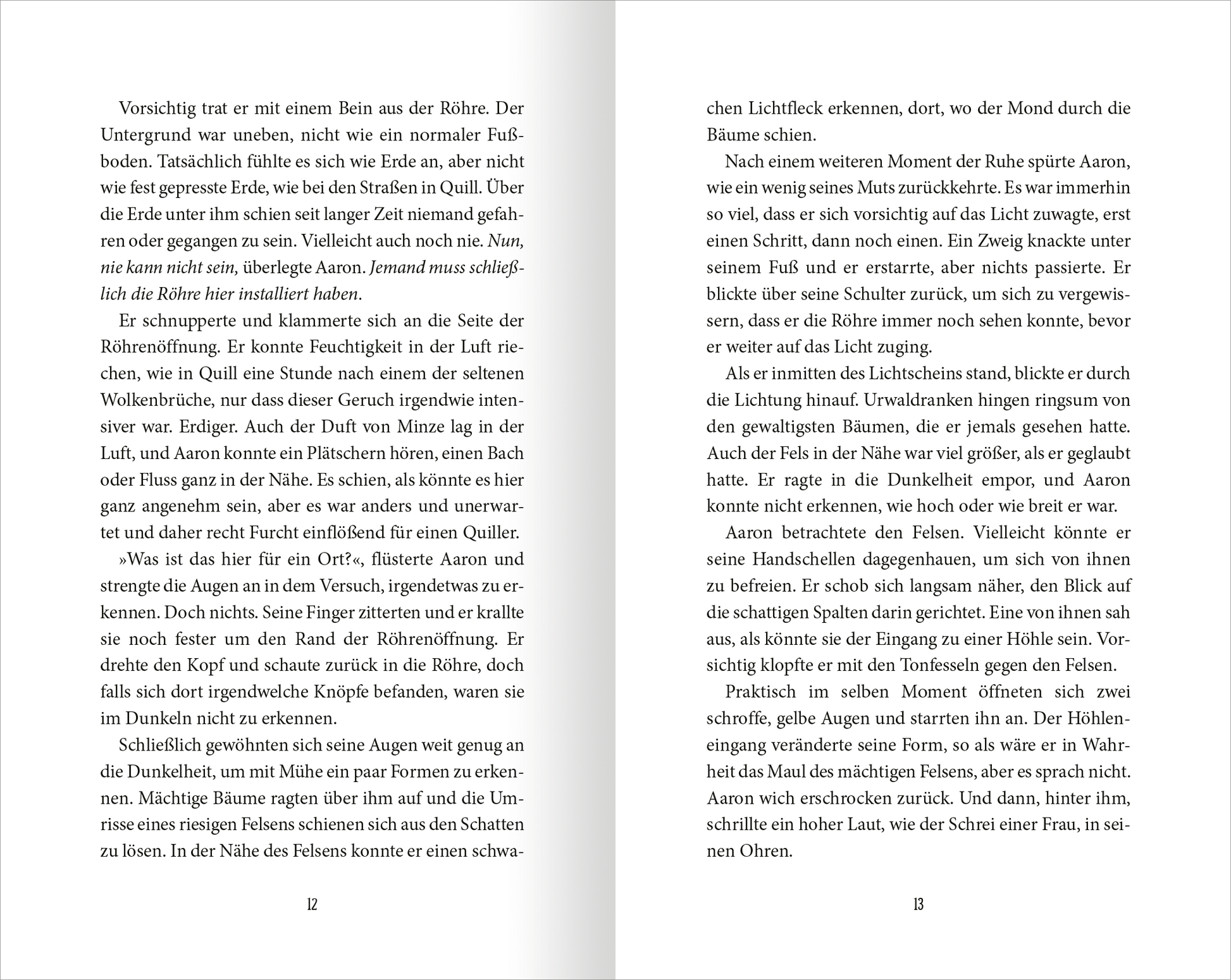 Gezeigt wird eine Innenansicht von „Wächter der Magie – Insel der Legenden“. Die Seite zeigt den Text in klassischer, gut lesbarer Serifen-Typografie, die in Schwarz auf hellem Hintergrund gedruckt ist. Die Seitenränder sind gleichmäßig, und der Text ist klar strukturiert.