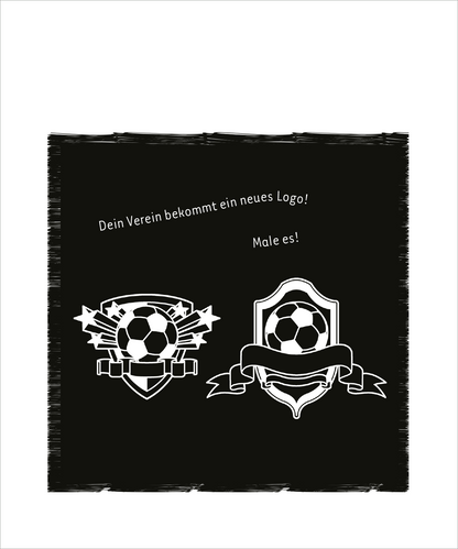 Gezeigt wird eine Innen- oder Zusatzansicht von „Mein Fußball-Kritzkratz-Buch“. Die Seite hat einen schwarzen Hintergrund und zeigt zwei stilisierte Fußball-Logos in Weiß. Oben steht in einer verspielten Schrift „Dein Verein bekommt ein neues Logo!“ und darunter „Male es!“, ebenfalls in Weiß. Die Typografie ist klar und ansprechend, passend zum sportlichen Thema des Buches.