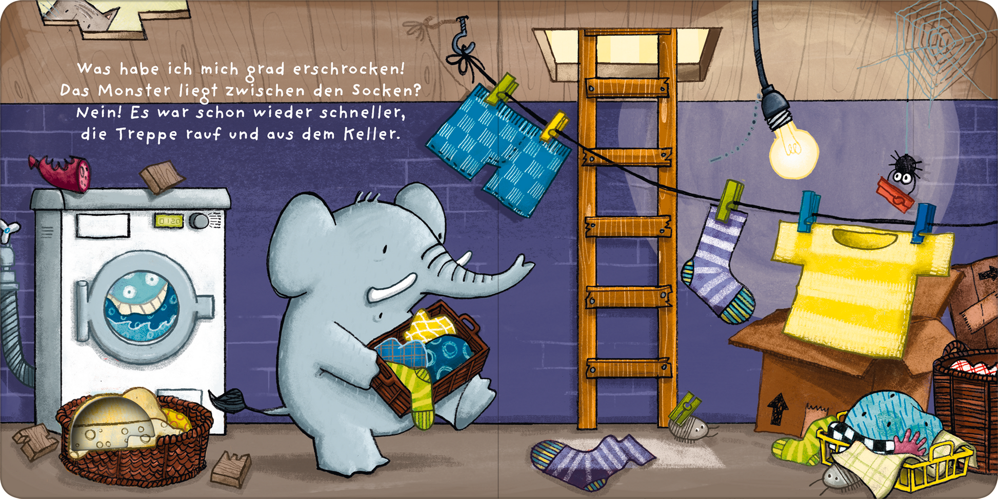 Gezeigt wird eine Innenansicht von „Finger weg!“. Zu sehen ist ein Elefant, der mit einem bunten Kleidungsstück beschäftigt ist. Der Hintergrund ist in gedeckten Farben gehalten, wobei eine Waschmaschine und ein Regal im Bildraum sichtbar sind. An einer Wäscheleine hängen verschiedenfarbige Strümpfe. Eine Glühbirne sorgt für warme Beleuchtung, während eine Kiste und verschiedene Spielsachen zu sehen sind, was eine lebendige, kindgerechte Atmosphäre schafft. Die Typografie im oberen...