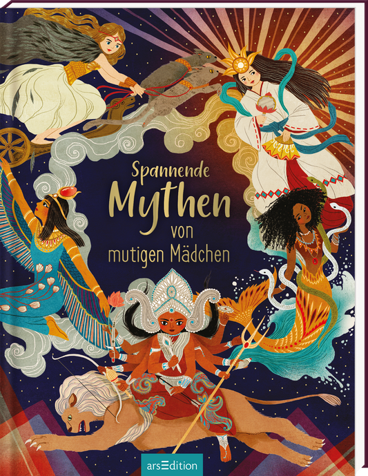 Das Buchcover zeigt eine farbenfrohe Illustration mit verschiedenen mutigen Mädchen, die aus verschiedenen Mythologien stammen. Auf der oberen Hälfte sind sie teils in Aktion, umgeben von lebendigen Farbtönen wie Blau, Rot und Gold. Der Titel „Spannende Mythen“ steht in großem, gelbem Schriftzug, der von einem dynamischen, kulturellen Flair umgeben ist. Ganz unten mittig steht der Logoschriftzug von arsEdition.