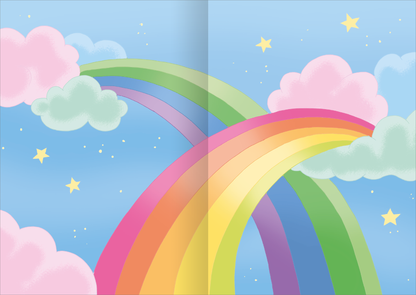 Gezeigt wird eine Innen- oder Zusatzansicht von „MINI-Stickerheft – Einhörner“. Die Abbildung zeigt einen himmelblauen Hintergrund mit bunten Regenbögen in verschiedenen Farbtönen, von Pink über Gelb bis Grün. Weiche, pastellfarbene Wolken umrahmen die Bögen. Kleine gelbe Sterne funkeln zwischen den Regenbögen und Wolken. Die Farben sind hell und freundlich, was eine fröhliche und einladende Atmosphäre schafft. Die dargestellte Szene ist kindgerecht und fantasievoll gestaltet.