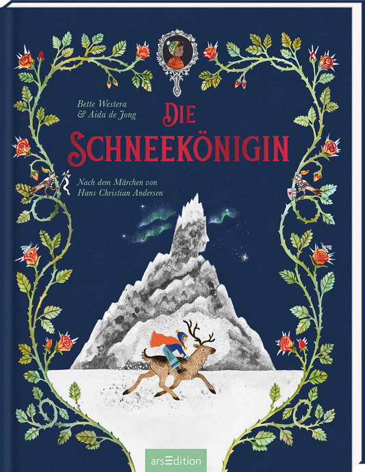 Auf einem tiefblauen Hintergrund sind florale Ornamente in Grün und Rot gestaltet. In der Mitte prangt der Titel „Die Schneekönigin“ in kraftvollem Rot. Zwei stilisierte Figuren halten sich an den Händen, während ein Reh im Vordergrund steht. Im oberen Bereich sieht man ein Porträt der Schneekönigin. Unter dem Titel ist der Hinweis „Nach dem Märchen von Hans Christian Andersen“ zu lesen. Ganz oben rechts ist ein SPIEGEL-Bestseller-Button mit dem Hinweis „Bestseller“. Ganz...