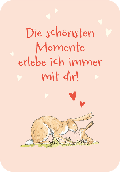Gezeigt wird eine Innen- oder Zusatzansicht von „Weißt du eigentlich, wie unglaublich wundervoll du bist?“. Die Ansicht zeigt eine sanfte, rosa Hintergrundfarbe, auf der ein handgezeichneter Hase und sein Junges abgebildet sind. Über ihnen steht in freundlicher, roter Schrift: „Die schönsten Momente erlebe ich immer mit dir!“. Kleine Herzen ergänzen die Gestaltung und verleihen der Illustration eine warme, liebevolle Atmosphäre. Die Typografie ist verspielt und gut lesbar.