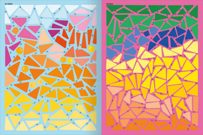 Gezeigt wird eine Innen- oder Zusatzansicht von „I Love Summer – Mosaik-Stickerheft Sommerzeit“. Die Seite ist in zwei Hälften unterteilt, links in sanften Blau- und Orangetönen mit geometrischen, dreieckigen Mosaikelementen. Rechts dominiert ein lebhaftes Pink mit bunten, unterschiedlich geformten Flächen in Grün, Blau und Gelb. Die Mosaikteile sind nummeriert, um das Bekleben zu erleichtern, und die Schrift ist klar und gut lesbar gestaltet.