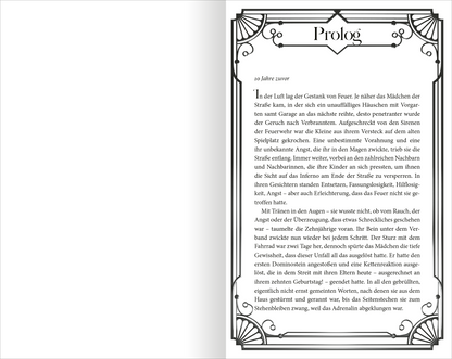 Gezeigt wird eine Innenansicht von „My Darkest Revenge“. Die Seite präsentiert den Prolog in eleganter, geschwungener Typografie. Der Titel „Prolog“ ist zentral und auffällig platziert, umrahmt von schlichten, aber ansprechenden Verzierungen in Schwarz. Der Text ist in einem klaren, gut lesbaren Schriftstil gesetzt, wobei der Hintergrund in einem sanften, hellen Farbton gehalten ist, der einen angenehmen Kontrast zur dunklen Schrift bietet.