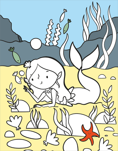 Gezeigt wird eine Innen- oder Zusatzansicht von „Diamant-Malbuch Meerjungfrauen“. Die Illustration zeigt eine freundliche Meerjungfrau mit langem, welligem Haar, die auf dem Meeresboden liegt und mit kleinen Fischen spielt. Die Szenerie ist in sanften Pastellfarben gehalten, vorwiegend Gelb und Blau, mit grünen Wasserpflanzen und verschiedenen Muscheln im Vordergrund. Die Typografie ist verspielt und kindgerecht, passend zum maritime Thema des Malbuchs.