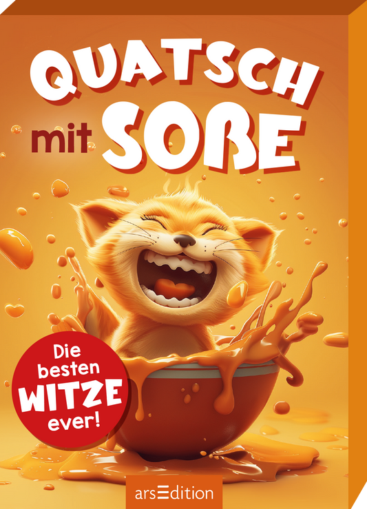 Zu sehen ist die 3D-Ansicht der Kartenbox. Auf dem Cover „QUATSCH mit SOßE“ ist ein fröhliches, cartoonhaftes Kätzchen zu sehen, das lachend aus einer bunten Schüssel mit orangefarbener Flüssigkeit springt. Der Hintergrund strahlt in lebhaften Orangetönen, die eine heitere Stimmung erzeugen. Der Titel ist groß und auffällig in einer verspielten Schriftart weiß gehalten, das Wort „SOßE“ hebt sich durch eine leicht abweichende Schrift hervor. Ein roter Button in der unteren...