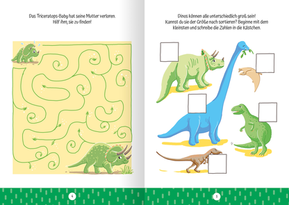 Gezeigt wird eine Innen- oder Zusatzansicht von „Ruckzuck weggewischt! Dinosaurier“. Die Doppelseite enthält farbenfrohe Illustrationen von verschiedenen Dinosauriern, darunter ein Triceratops-Baby, das in einem Labyrinth nach seiner Mutter sucht. Rechts befinden sich größere Dinosaurier, die nach Größe sortiert werden sollen. Die überwiegenden Farben sind Grün und Blau, während die Hintergrundgestaltung mit weich geschwungenen Linien und einem gemusterten unteren Rand in Hellgrün...