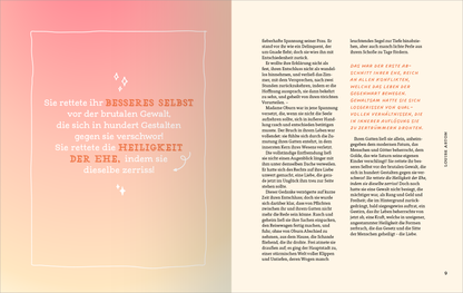 Gezeigt wird eine Innen- oder Zusatzansicht von „Mut verändert alles“. Die Seite ist in sanften Pastellfarben gestaltet und zeigt eine farbverlaufartige Hintergrundnuance in Rosa und Orange. Links befindet sich ein einrahmter Textbereich mit einer großen, serifenlosen Schrift, die wichtige Begriffe wie „BESTERES SELBST“ und „HEILIGKEIT DER EHE“ hervorhebt. Rechts ist der Fließtext in einer klaren, gut lesbaren Schrift gehalten, die den Lesefluss unterstützt.