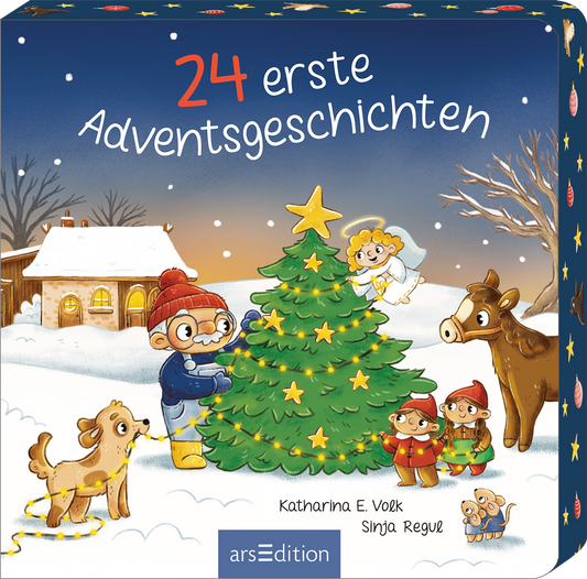 Das Buchcover zeigt eine winterliche Szene mit einem verschneiten Hintergrund. In der Mitte steht ein fröhlicher Mann mit einer roten Mütze, der einen Weihnachtsbaum schmückt, umgeben von zwei Weihnachtselfen, einem Engel, einem Pferd und einem Hund. Schneeflocken fallen sanft vom Himmel. Der Titel „24 erste Adventsgeschichten“ steht oben mittig. Unten auf dem Cover sind die Namen der Autorinnen Katharina E. Volk und Sinja Regul zu sehen. Ganz unten mittig steht der Logoschriftzug von...