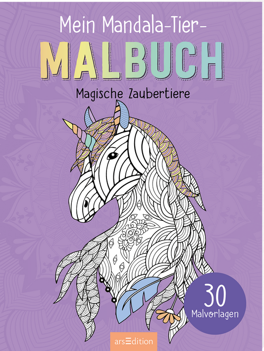 Das Buchcover zeigt ein bezauberndes Einhorn mit farbenfrohen und verschnörkelten Mustern in schwarz-weiß. Der Hintergrund ist in einem sanften Lilaton gehalten, der die fantasievolle Atmosphäre unterstreicht. Der Titel „Mein Mandala-Tier-Malbuch“ ist in großen, bunten Buchstaben angeordnet, während der Untertitel „Magische Zaubertiere“ darunter in einer schlichteren Schrift steht. Unten links befindet sich ein Button mit der Aufschrift „30 Malvorlagen“. Ganz unten mittig steht...