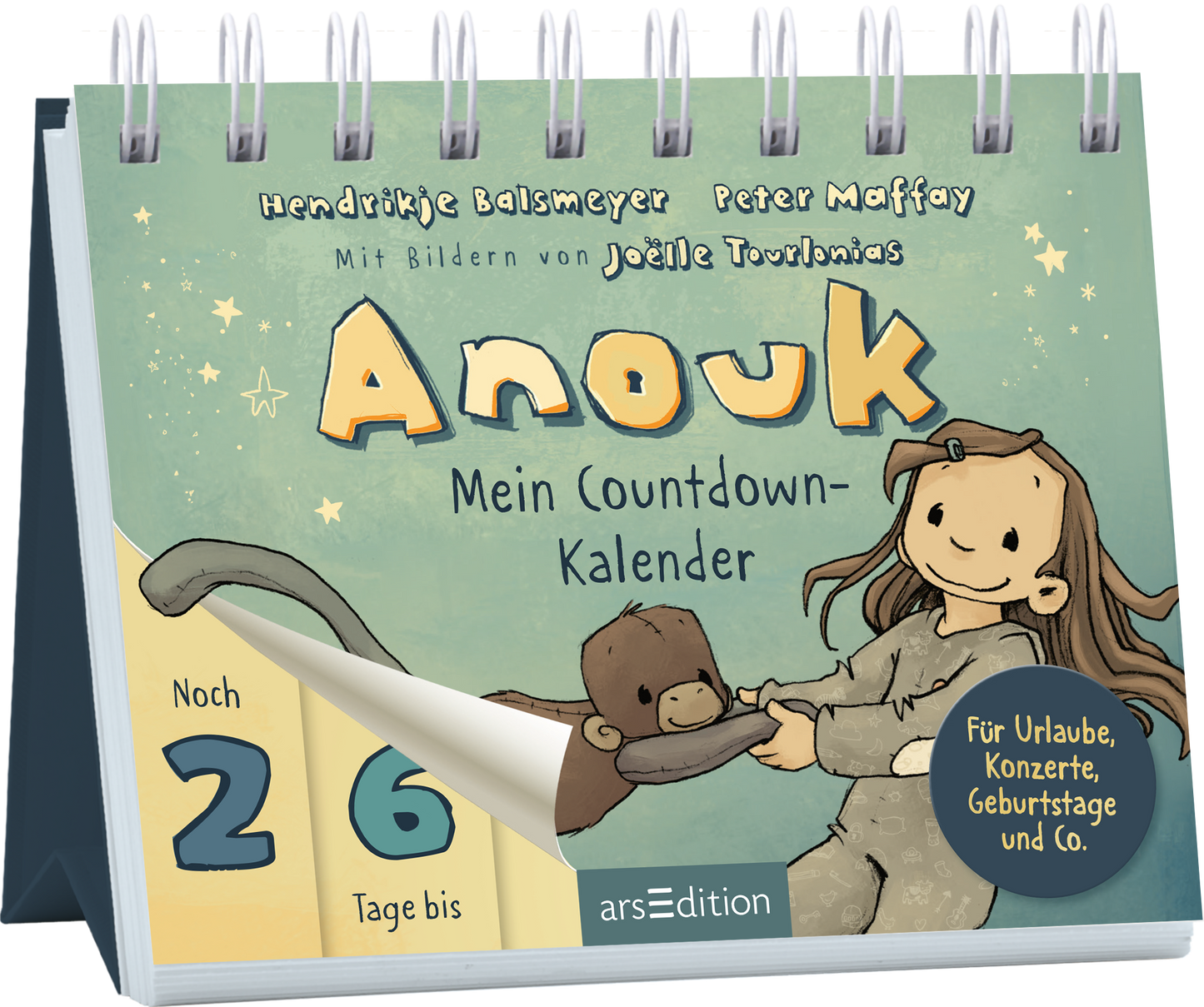 Das Cover zeigt einen Countdown-Kalender mit dem Titel „Anouk“ in großen, verspielten Buchstaben in Gelb und Orange. Der Hintergrund ist in sanften Grün- und Blautönen gehalten. Die Illustration zeigt ein Mädchen mit langen, braunen Haaren, das einen Stoffaffen an den Armen zu sich zieht. Links von ihnen wird eine Seitenecke leicht angehoben, unter der eine Seite des Countdown-Kalenders gezeigt wird. Hier steht „Noch 26 Tage bis“ in einer großen, gut lesbaren Schrift. Am oberen...