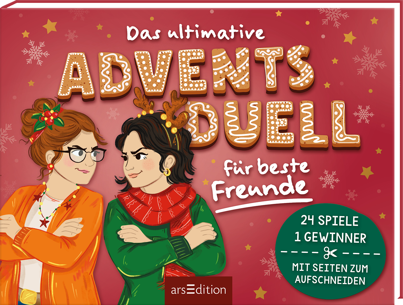 Rotes Cover mit Schneeflocken und goldenen Sternen. Großes, keksartig verziertes Wort „ADVENTS DUELL“ in kräftiger Typografie, darüber kleiner Text „Das ultimative“, darunter verspielte Handschrift „für beste Freunde“. Zwei Frauen im Vordergrund mit verschränkten Armen, links orange Pullover und Brille, rechts grüner Pullover, Rentiergeweih und roter Schal. Grüner Kreis rechts unten mit weißem Text „24 Spiele 1 Gewinner“. Ganz unten mittig steht der Logoschriftzug von...