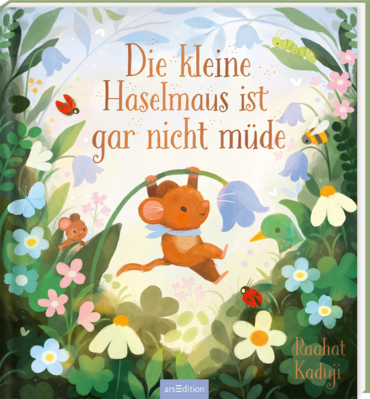 Die kleine Haselmaus ist gar nicht müde